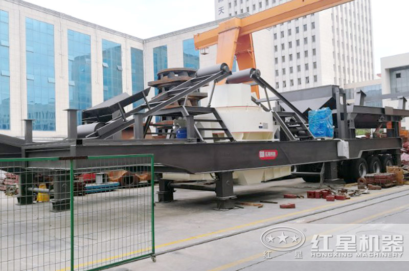 移動式制砂機(jī)，轉(zhuǎn)場方便的河石制砂機(jī)